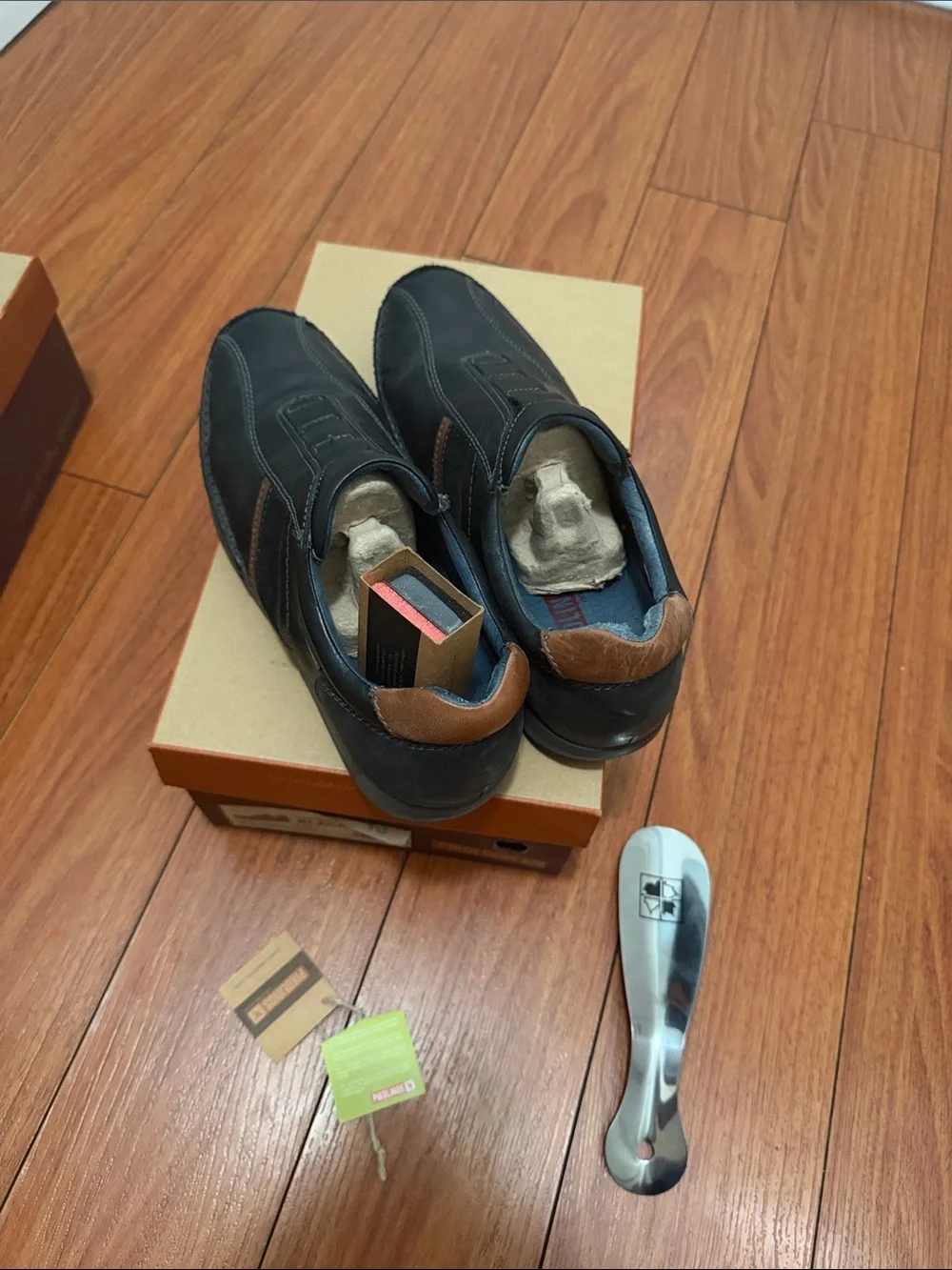 PIKOLINOS Black and Brown Leather Slip-On Loafers